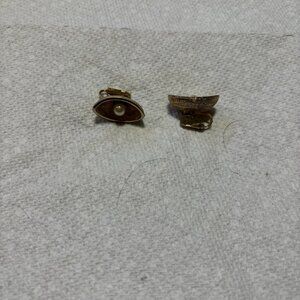Bobley clip earrings brushed gold tone eye shape pearl